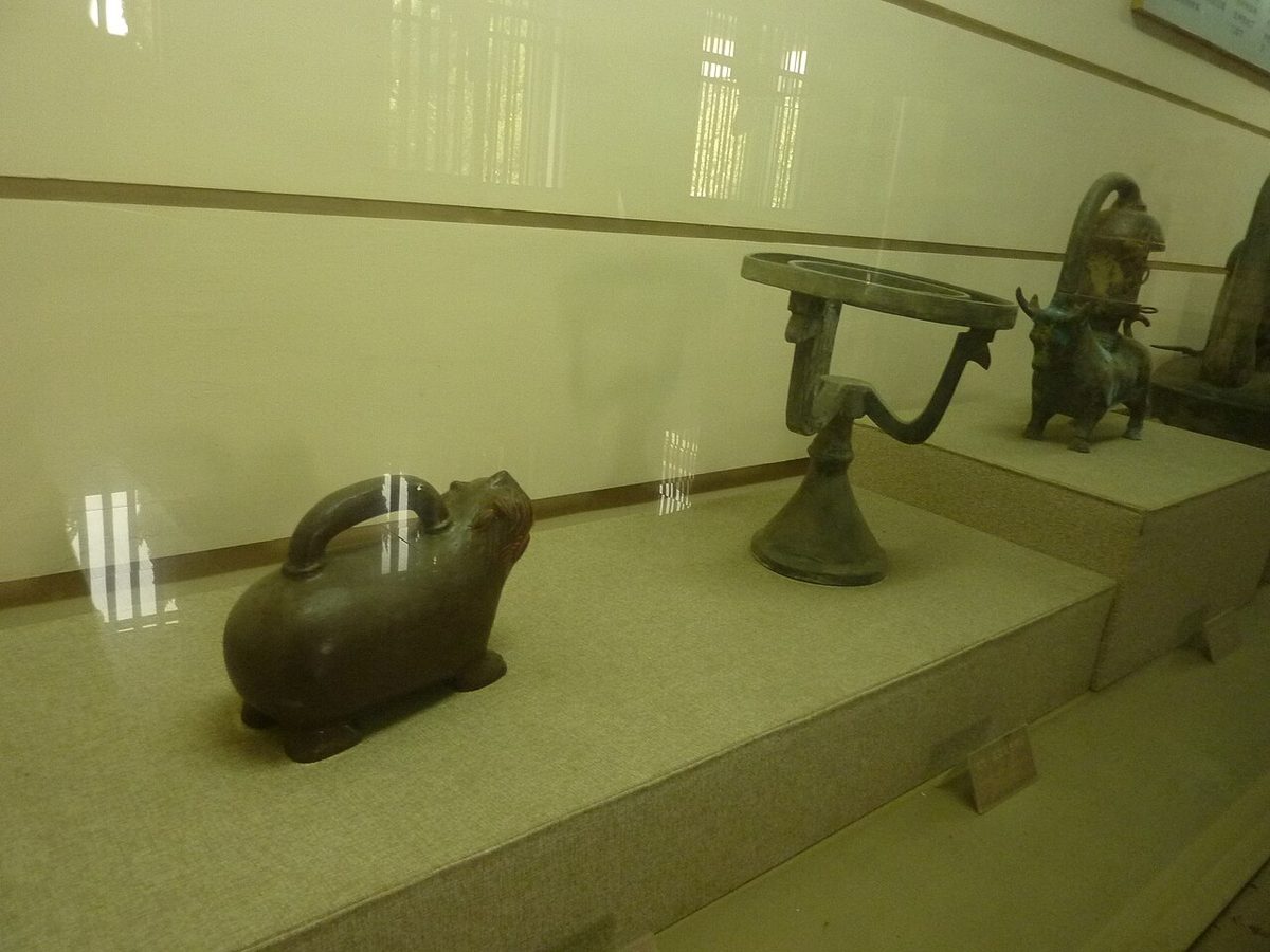 汉代虎子便器